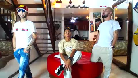 flyckers online show from 12-30-24, 06:38