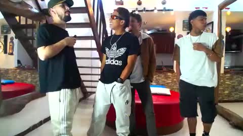 flyckers online show from 01-07-25, 01:38