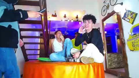 flyckers online show from 09-14-25, 08:08