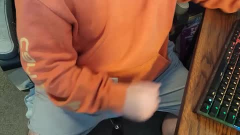 Snapshot of flynn949 chatting on 02-05-25, 06:26 flynn949 online show from 02-05-25, 06:26