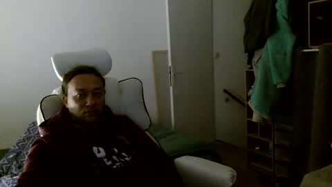 Snapshot of foix228489 chatting on 11-09-25, 07:34 foxalwaysexcited online show from 11-09-25, 07:34