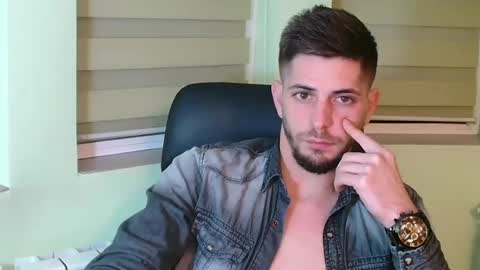 independent model online show from 12-04-24, 06:50