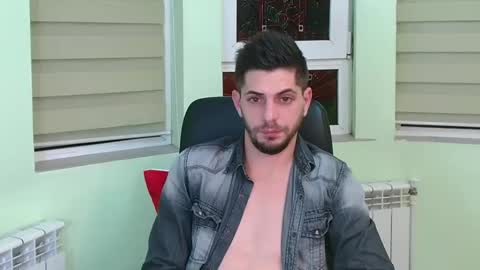 independent model online show from 01-14-25, 09:30