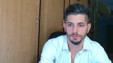 independent model online show from 09-15-25, 06:30