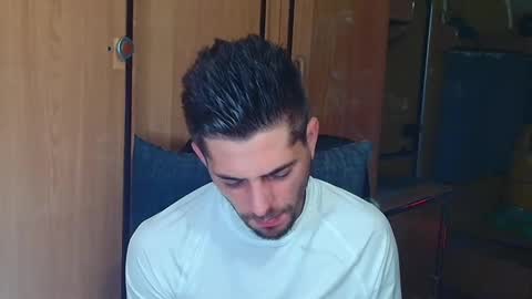 independent model online show from 10-01-25, 05:19