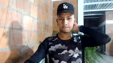 Snapshot of fomax711 chatting on 10-10-25, 01:59 fomax711 online show from 10-10-25, 01:59