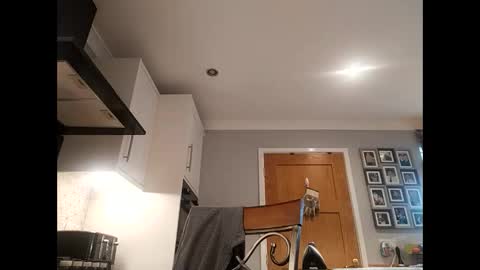 Snapshot of footworshiper2211 chatting on 11-05-25, 11:32 footworshiper2211 online show from 11-05-25, 11:32