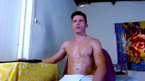 Snapshot of forestcanm chatting on 12-09-24, 06:03 Frank online show from 12-09-24, 06:03