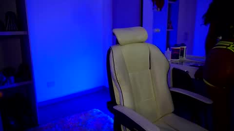 Snapshot of forever_y0ung chatting on 09-26-25, 02:59 Megan Prada  Follow me on Onlyfans online show from 09-26-25, 02:59