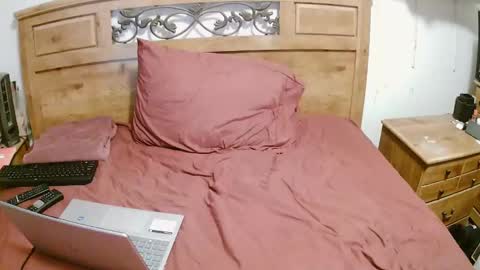 Snapshot of fountainofcumxix chatting on 01-06-25, 04:58 fountainofcumxix online show from 01-06-25, 04:58