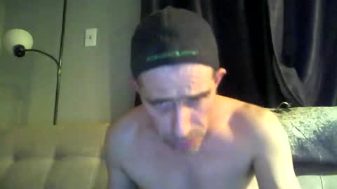 fouraide42 online show from 12-18-24, 03:37