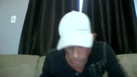 Snapshot of fouraide42 chatting on 02-14-26, 07:32 fouraide42 online show from 02-14-26, 07:32