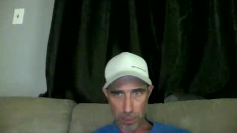 Snapshot of fouraide42 chatting on 02-20-26, 01:02 fouraide42 online show from 02-20-26, 01:02