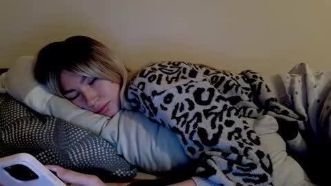 Snapshot of fourtunet chatting on 01-02-25, 05:39 Lika online show from 01-02-25, 05:39