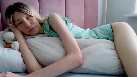 Snapshot of fourtunet chatting on 02-07-25, 08:22 Lika online show from 02-07-25, 08:22