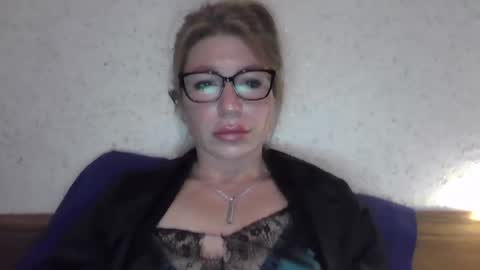 Snapshot of fox_red_lady7 chatting on 02-05-25, 08:57 fox_red_lady7 online show from 02-05-25, 08:57