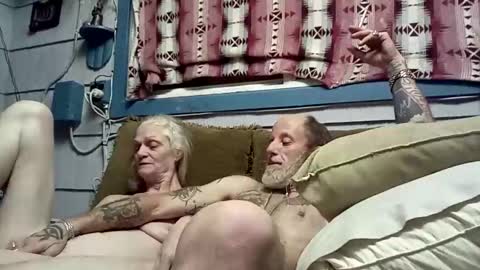 foxbodydave online show from 12-05-25, 10:35