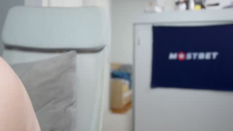 CUSTOM PHOTOS AND VIDEOS -  online show from 12-22-24, 12:16