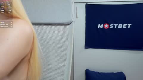 CUSTOM PHOTOS AND VIDEOS -  online show from 12-24-24, 03:58