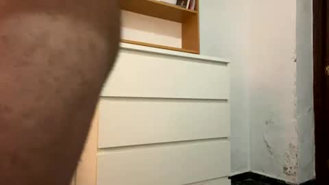 Snapshot of foxfreshwill chatting on 11-10-25, 06:01 foxfreshwill online show from 11-10-25, 06:01