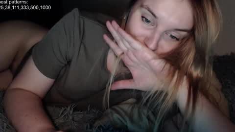 i am your baby Alien  online show from 02-21-25, 11:43