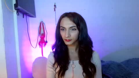 Snapshot of foxkatty69 chatting on 01-22-25, 05:26 Katty online show from 01-22-25, 05:26