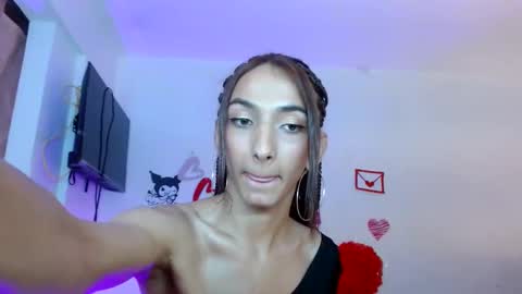Snapshot of foxkatty69 chatting on 02-18-25, 08:27 Katty online show from 02-18-25, 08:27