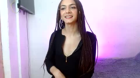 Snapshot of foxkatty69 chatting on 03-03-25, 02:04 Katty online show from 03-03-25, 02:04