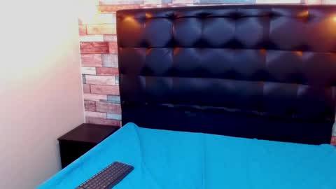 Ella online show from 12-23-24, 06:16