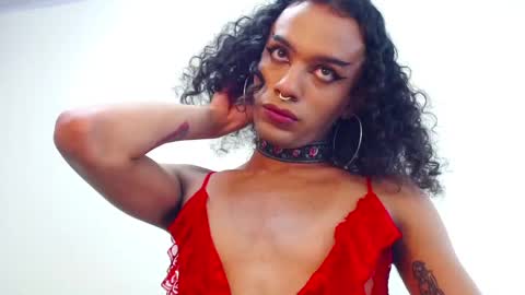 Ella online show from 03-07-25, 06:54