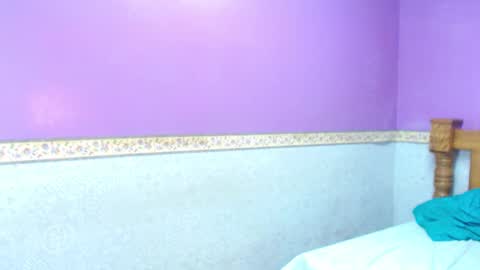 Ella online show from 03-08-25, 06:16