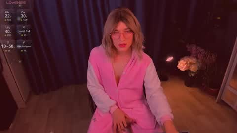 Sue online show from 10-14-25, 09:43