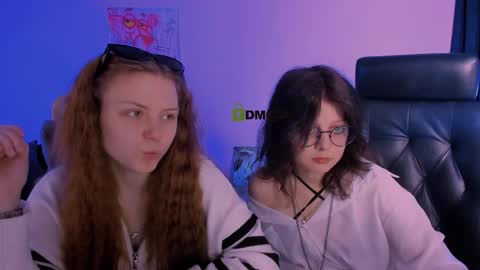 foxy_tease_ online show from 11-12-25, 09:53