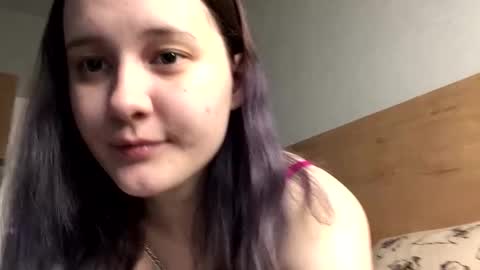 Kate online show from 09-18-25, 03:52