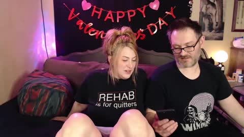 Snapshot of foxymalloryknoxy69 chatting on 02-13-25, 05:01 Mallory Koxx online show from 02-13-25, 05:01