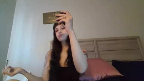 Angel online show from 02-02-26, 06:06