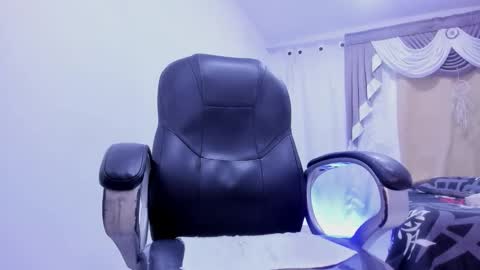 Fran online show from 12-17-25, 03:45