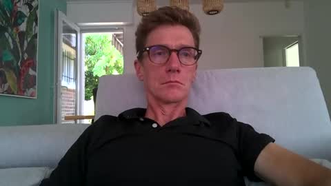 Snapshot of francelibre59 chatting on 08-02-26, 12:03 Alex online show from 08-02-26, 12:03