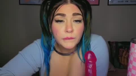 Snapshot of francesca22290 chatting on 09-13-25, 12:49 FrannaBanana online show from 09-13-25, 12:49