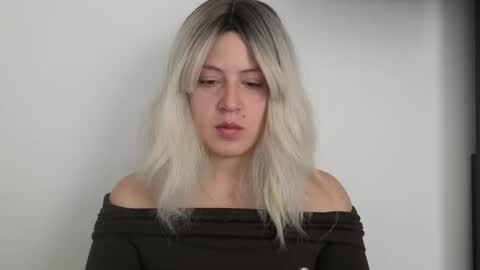 Francesca online show from 11-05-25, 03:23