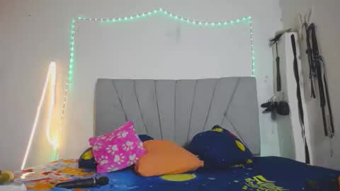 francihot4 online show from 12-02-25, 01:44