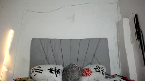 francihot4 online show from 02-04-26, 03:23