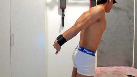 Franco online show from 10-16-25, 03:57