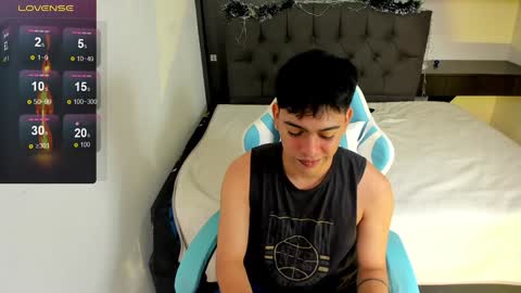 Snapshot of franco_rizzo01 chatting on 12-05-24, 08:33 frank online show from 12-05-24, 08:33