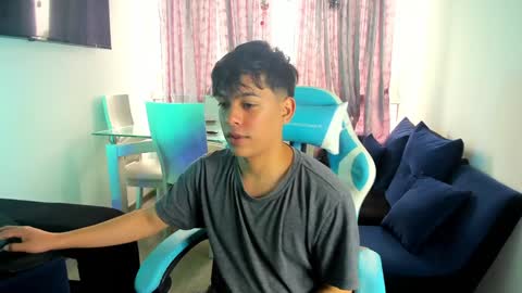 Snapshot of franco_rizzo01 chatting on 02-03-25, 08:46 frank online show from 02-03-25, 08:46