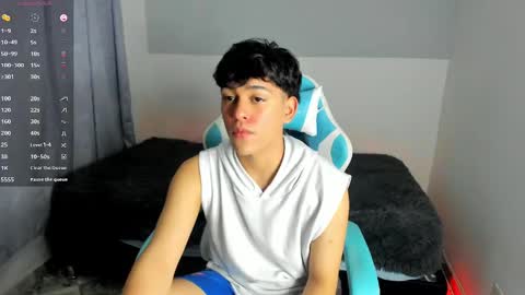 Snapshot of franco_rizzo01 chatting on 03-11-25, 08:31 frank online show from 03-11-25, 08:31