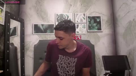 Frank online show from 02-19-25, 12:33