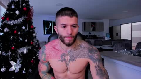 Frank Farrell. Hey remember to give me a thumbs up Ty online show from 01-04-25, 05:58