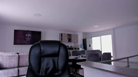 Frank Farrell. Hey remember to give me a thumbs up Ty online show from 02-13-25, 05:33