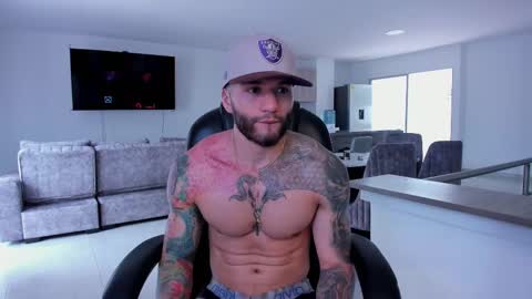 Frank Farrell. Hey remember to give me a thumbs up Ty online show from 02-19-25, 06:00